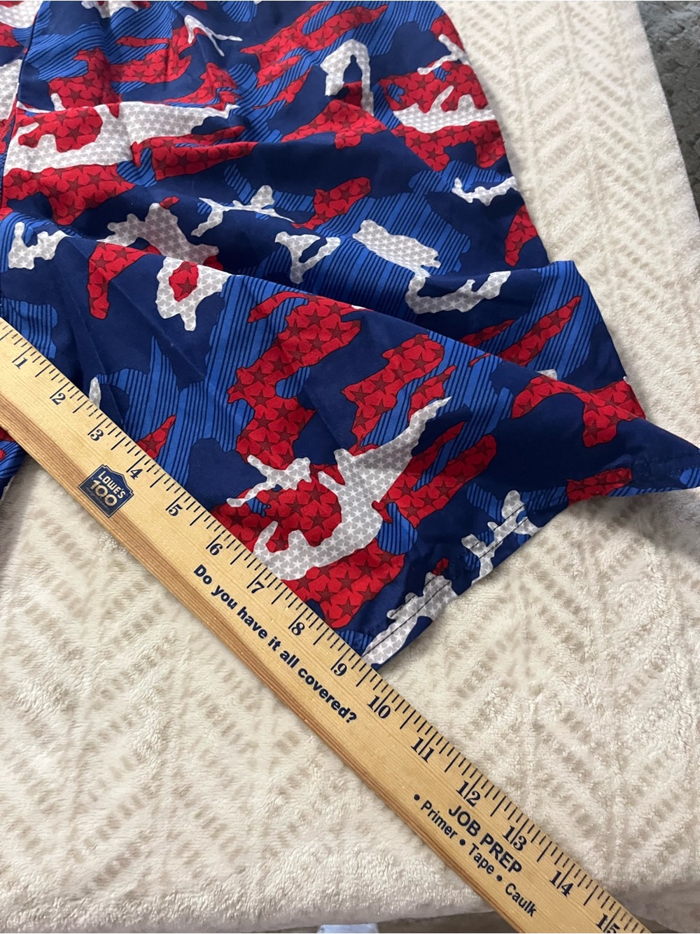 Nike Red White Blue Camo Swim/Training Shorts Medium - Picture 5 of 8
